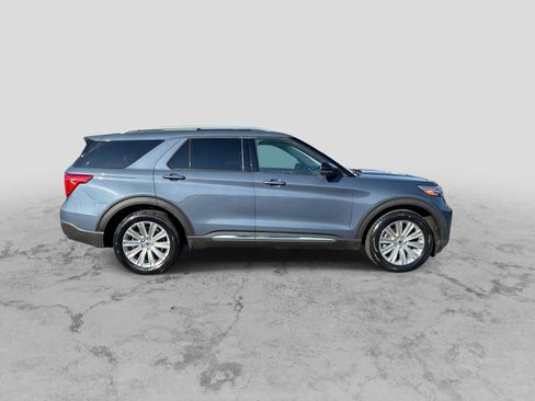 Used 2021 Ford Explorer Limited w/ Hybrid Equipment Group 310A RWD image 9