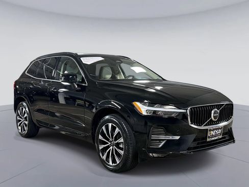 Used 2023 Volvo XC60 B5 Core AWD/4WD image 9
