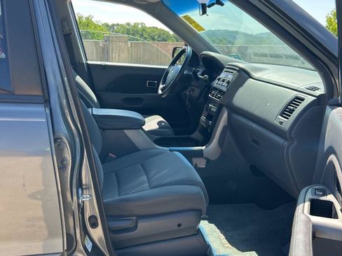 Used 2008 Honda Pilot EX image 17