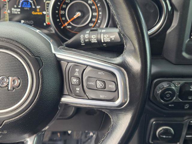 Used 2021 Jeep Wrangler Unlimited Sahara AWD/4WD image 31