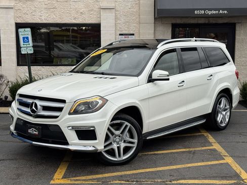 Used 2014 Mercedes-Benz GL 550 4MATIC image 2