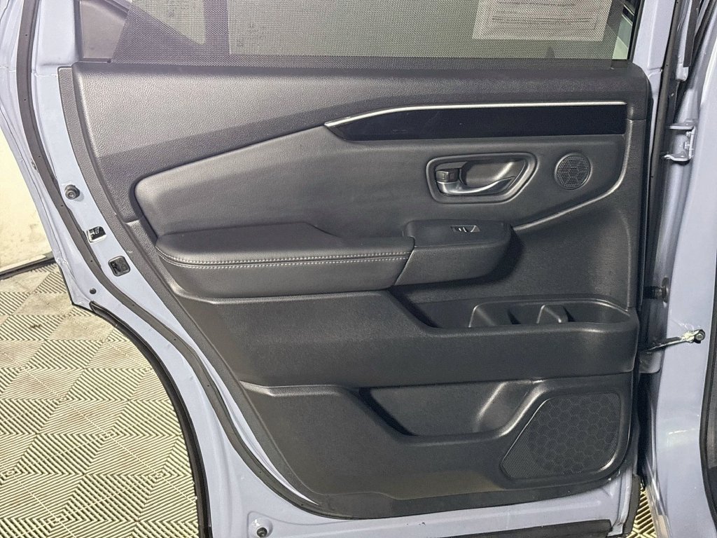 Used 2024 Honda Pilot Touring image 20