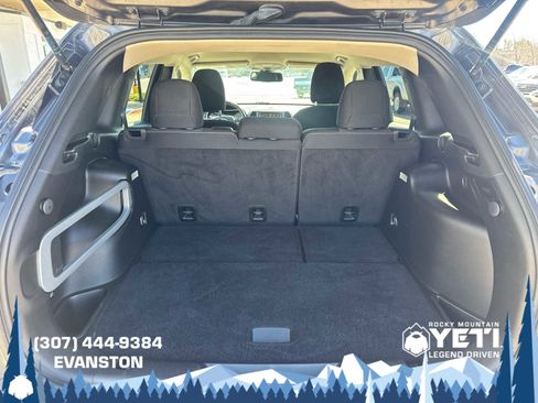 Used 2015 Jeep Cherokee Latitude AWD/4WD image 17