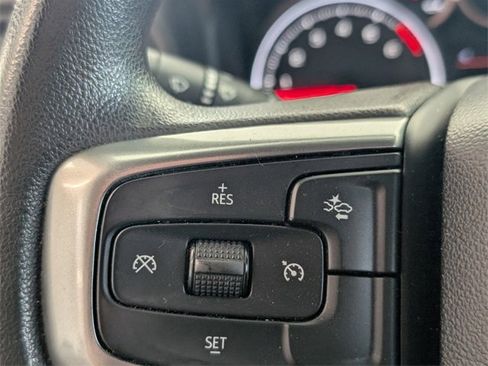 Used 2022 Chevrolet Silverado 2500 Custom w/ Custom Value Package image 24