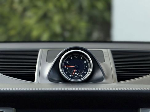 Used 2018 Porsche Macan GTS image 32