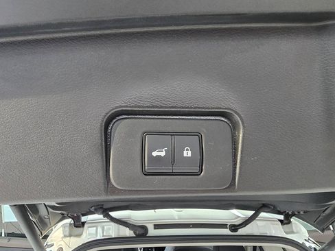 Used 2023 Nissan Rogue SV w/ SV Premium B Package AWD/4WD image 37