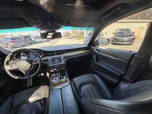 Used 2014 Maserati Quattroporte GTS image 22
