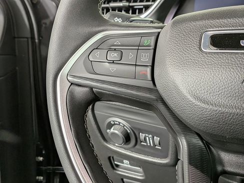 New 2025 Jeep Grand Cherokee L Altitude image 20