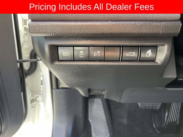 Used 2025 Toyota Camry LE FWD image 21