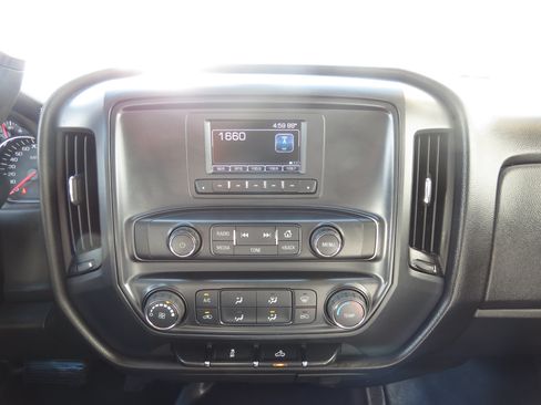 Used 2017 Chevrolet Silverado 1500 W/T w/ Trailering Package RWD image 17
