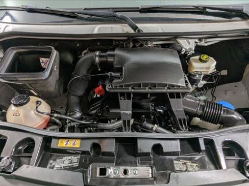 Used 2022 Mercedes-Benz Sprinter 2500 image 28