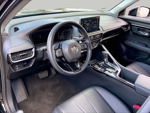 Used 2025 Acura ADX FWD image 18