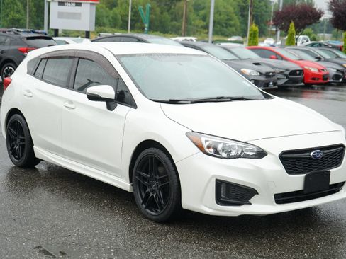 Used 2018 Subaru Impreza 2.0i Sport AWD/4WD image 7