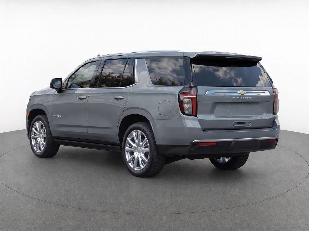 Used 2024 Chevrolet Tahoe High Country w/ Premium Package 2 AWD/4WD image 4