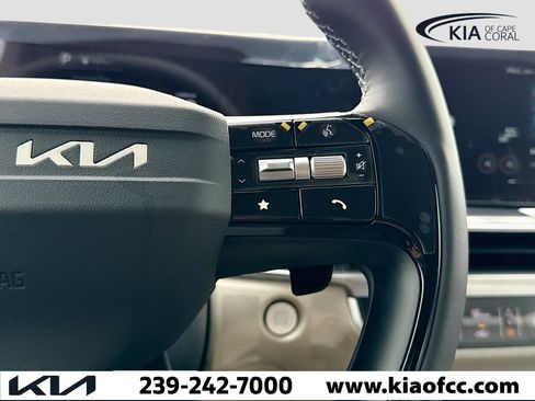 New 2026 Kia Sorento EX FWD image 37