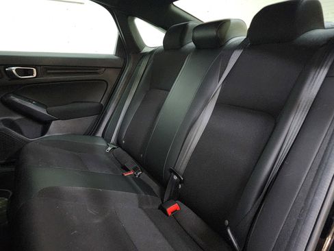 Used 2023 Honda Civic Sport image 17