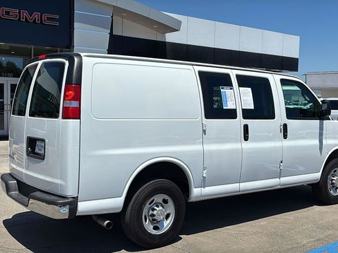 Certified 2024 Chevrolet Express 2500 w/ Driver Convenience Package RWD image 7