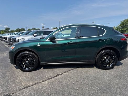 Used 2019 Alfa Romeo Stelvio Ti Lusso w/ Quick Order Package 22X Lusso AWD/4WD image 3