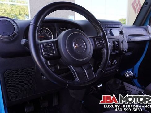 Used 2017 Jeep Wrangler Unlimited Sport w/ Quick Order Package 23S AWD/4WD image 5