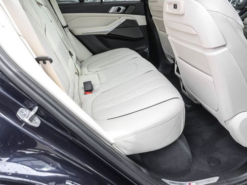 Used 2023 BMW X5 M50i w/ Executive Package AWD/4WD image 39