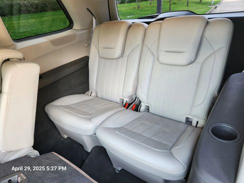 Used 2014 Mercedes-Benz GL 350 BlueTEC 4MATIC image 16