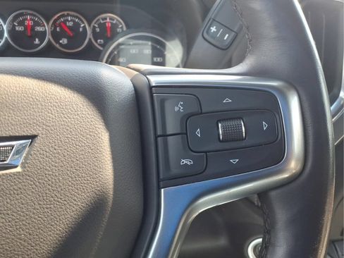 Used 2021 Chevrolet Silverado 1500 LT Trail Boss w/ Convenience Package II AWD/4WD image 25