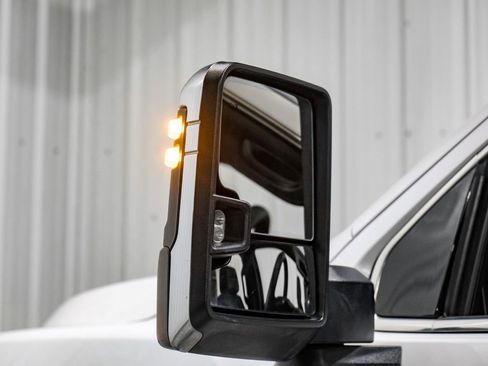 Used 2022 GMC Sierra 2500 Denali w/ Denali Ultimate Package AWD/4WD image 40