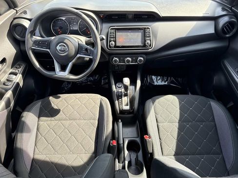 Used 2019 Nissan Kicks S w/ Exterior Package image 15