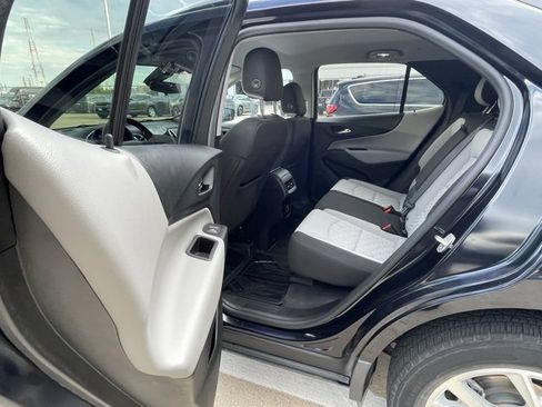 Used 2020 Chevrolet Equinox LT image 15