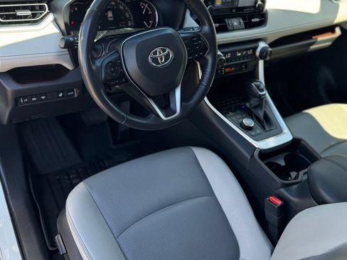 Used 2021 Toyota RAV4 Limited w/ Limited Grade Weather Package AWD/4WD image 30