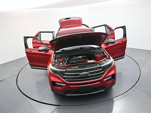 Used 2021 Ford Explorer XLT w/ Equipment Group 202A RWD image 51