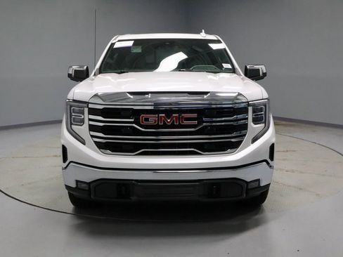 Used 2023 GMC Sierra 1500 SLT w/ SLT Premium Package AWD/4WD image 7