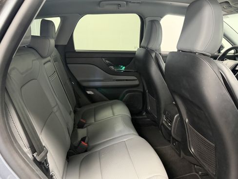 Used 2021 Lincoln Corsair AWD w/ Premium Package image 19