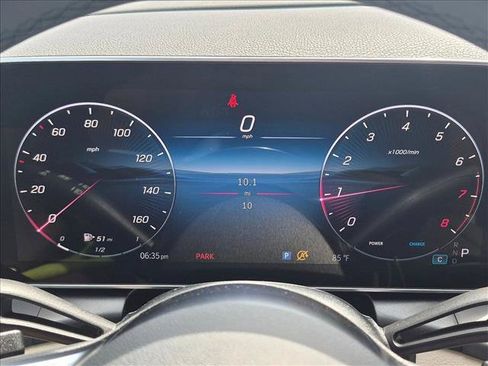 Used 2026 Mercedes-Benz GLC 300 image 10