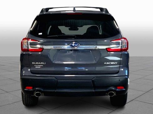 Used 2023 Subaru Ascent Premium w/ Convenience Package image 5