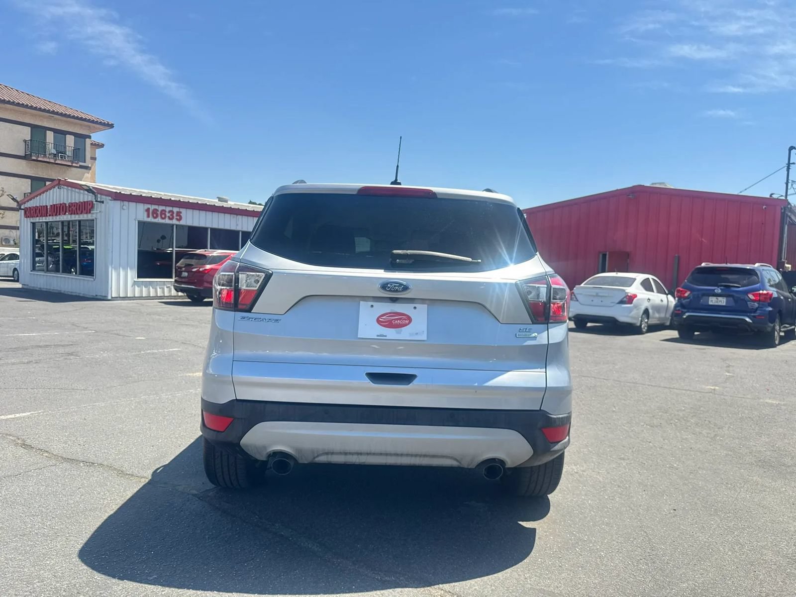 Used 2017 Ford Escape SE w/ Equipment Group 201A FWD image 5