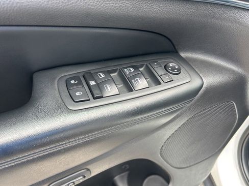 Used 2020 Jeep Grand Cherokee Limited image 36