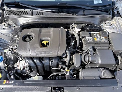 Used 2024 Kia Forte LXS w/ LXS Technology Package FWD image 24