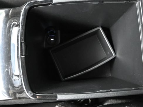 Used 2023 Kia Telluride EX X-Line image 28