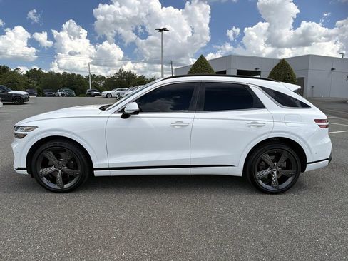 Used 2022 Genesis GV70 3.5T Sport w/ Sport Prestige Package AWD/4WD image 2
