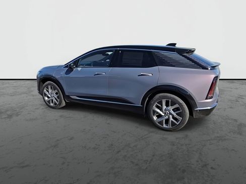 New 2026 Cadillac Optiq Luxury 1 RWD image 6