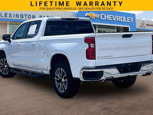 Used 2024 Chevrolet Silverado 1500 LT AWD/4WD image 2