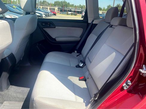 Used 2016 Subaru Forester 2.5i Premium w/ All-Weather Package image 17