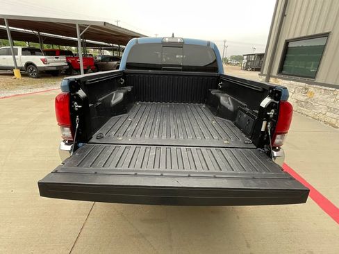 Used 2019 Toyota Tacoma SR5 image 26