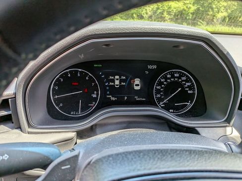 Used 2020 Toyota Avalon Touring w/ Advanced Safety Package FWD image 10