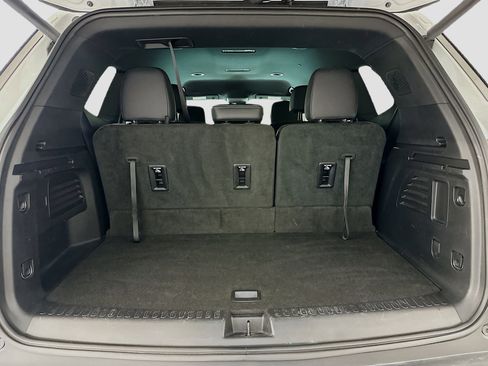 Used 2025 Buick Enclave Preferred image 31