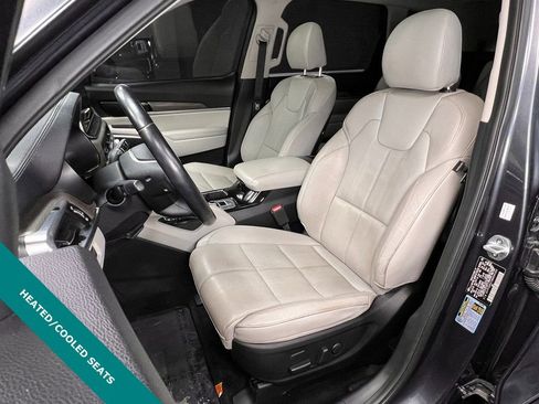 Used 2021 Kia Telluride SX w/ Nightfall Edition Package image 3