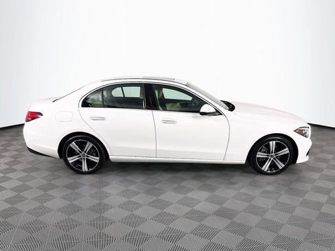 Used 2025 Mercedes-Benz C 300 Sedan image 8