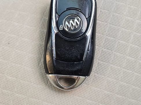 Used 2018 Buick Encore Preferred FWD image 38