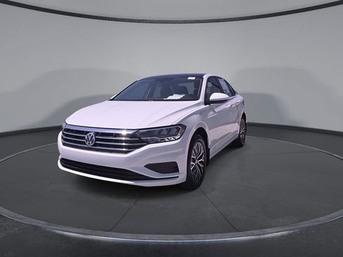 Used 2021 Volkswagen Jetta FWD image 4